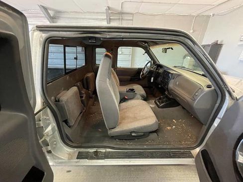 Used 2001 Ford Ranger XLT image 25