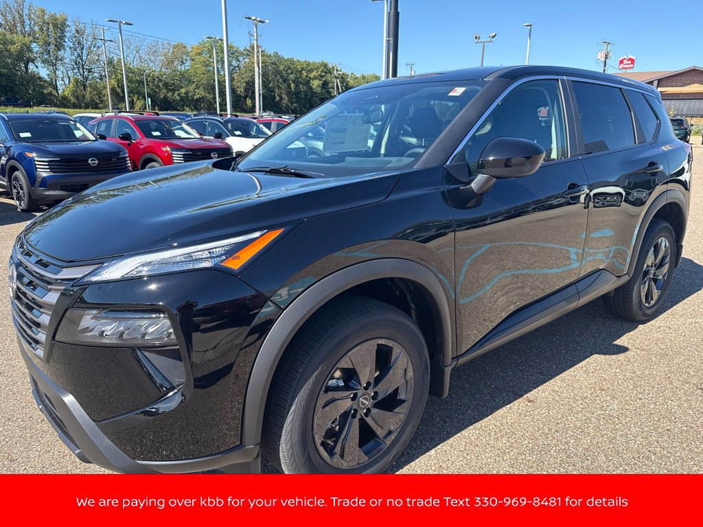 New 2027 Nissan Rogue SV AWD/4WD image 3