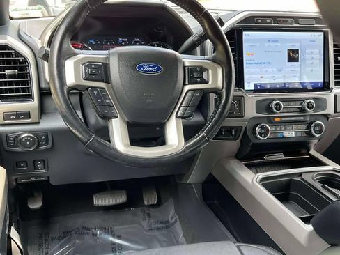Used 2022 Ford F250 Lariat w/ Lariat Ultimate Package AWD/4WD image 15