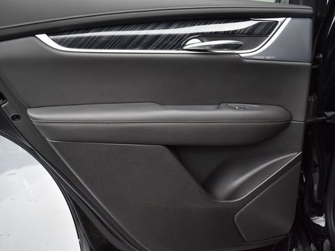 Certified 2024 Cadillac XT6 Premium Luxury w/ LPO, Floor Liner Package image 22