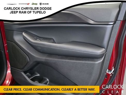 New 2025 Jeep Grand Cherokee Altitude image 45