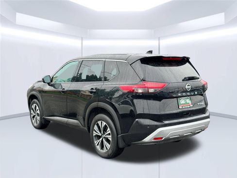 Used 2021 Nissan Rogue SV AWD/4WD image 7