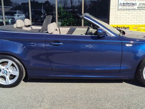Used 2013 BMW 128i Convertible image 9