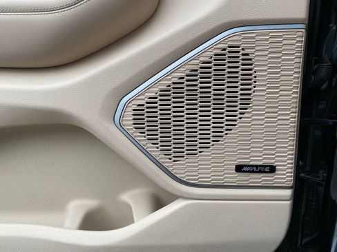 Used 2021 Jeep Grand Cherokee L Limited image 24