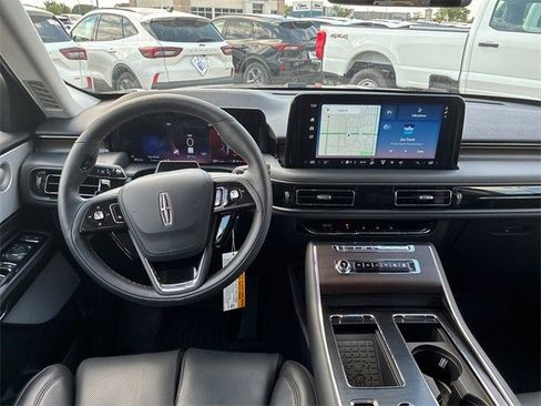 New 2025 Lincoln Aviator Reserve w/ Equipment Group 201A image 22