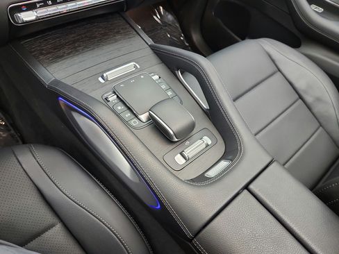Certified 2026 Mercedes-Benz GLS 450 4MATIC image 13