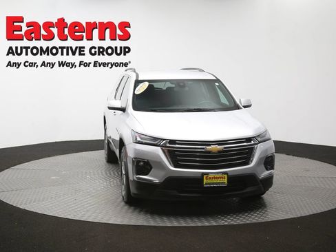 Used 2022 Chevrolet Traverse LT FWD image 52
