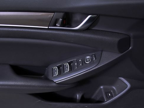 Used 2022 Honda Accord Sport Special Edition image 17