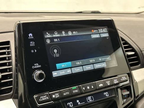 Used 2018 Honda Odyssey Touring image 22