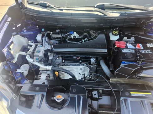 Used 2019 Nissan Rogue SV image 27