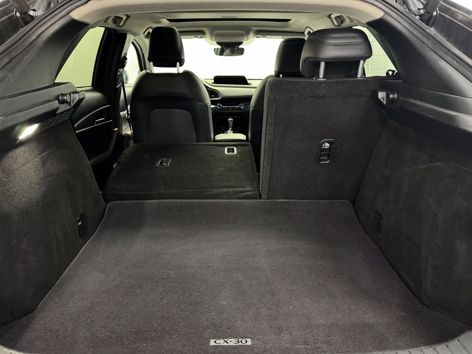 Used 2023 MAZDA CX-30 AWD 2.5 S w/ Premium Package image 40