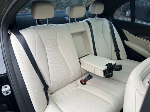 Used 2019 Mercedes-Benz E 300 w/ Premium 1 Package image 40