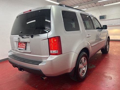 Used 2011 Honda Pilot EX image 11