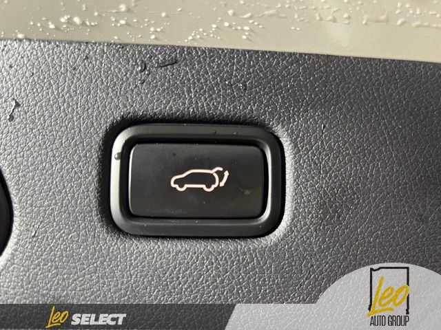 Used 2021 Kia Sportage EX w/ EX Technology Package FWD image 22