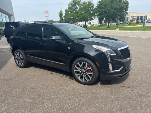 Used 2023 Cadillac XT5 Sportv w/ Platinum Package AWD/4WD image 7