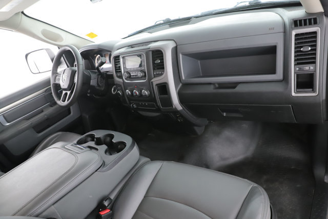 Used 2018 RAM 2500 ST AWD/4WD image 30