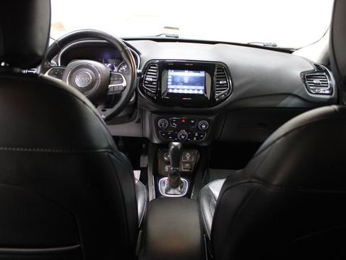 Used 2019 Jeep Compass Altitude image 29