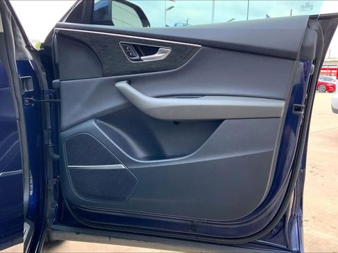 Used 2019 Audi Q8 Prestige image 23