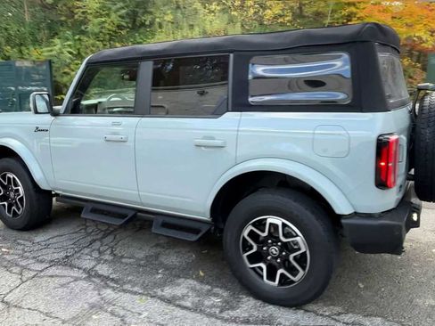 Used 2023 Ford Bronco Outer Banks image 6