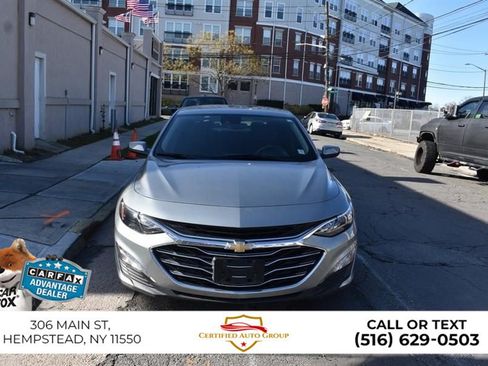 Used 2024 Chevrolet Malibu LT FWD image 2