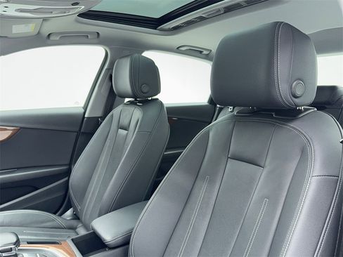 Used 2023 Audi A4 2.0T Premium w/ Convenience Package image 37