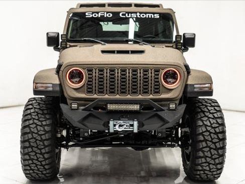 Used 2025 Jeep Wrangler Unlimited Sport image 16