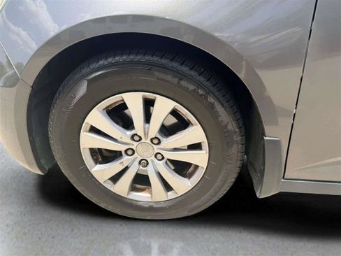 Used 2015 Honda Odyssey EX-L image 19