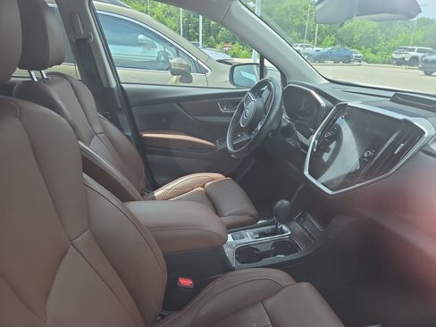 Certified 2023 Subaru Ascent Touring AWD/4WD image 8
