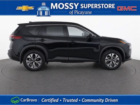 Certified 2023 Nissan Rogue SV FWD image 11