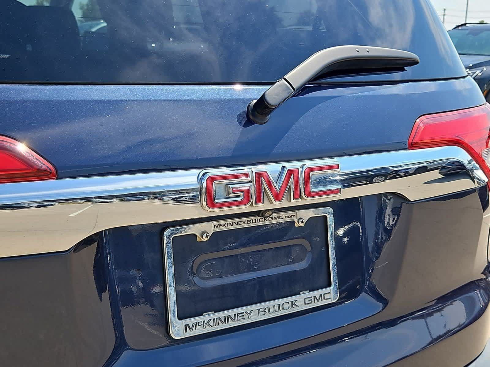 Used 2018 GMC Acadia SLE w/ Driver Alert Package I FWD image 11