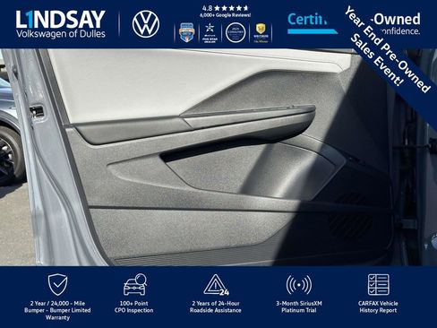 Certified 2022 Volkswagen Taos SEL w/ Panoramic Sunroof Package image 10