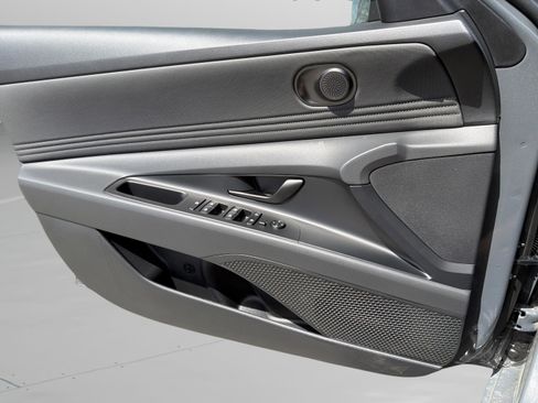 New 2026 Hyundai Elantra Sport FWD image 20