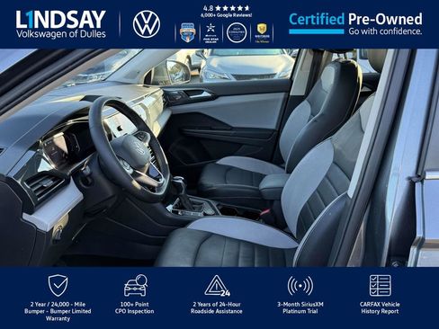 Certified 2022 Volkswagen Taos SEL w/ Panoramic Sunroof Package image 11