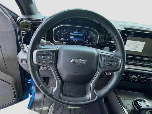 Used 2024 Chevrolet Silverado 1500 ZR2 w/ Technology Package AWD/4WD image 35