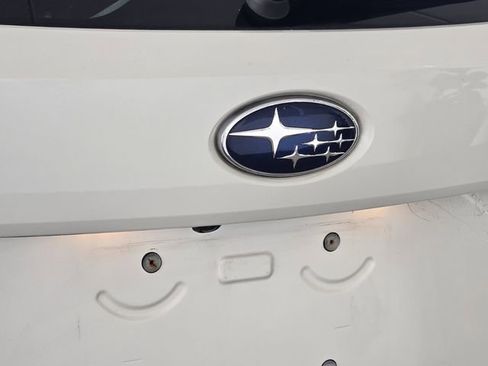 Used 2024 Subaru Crosstrek 2.0i Premium image 9