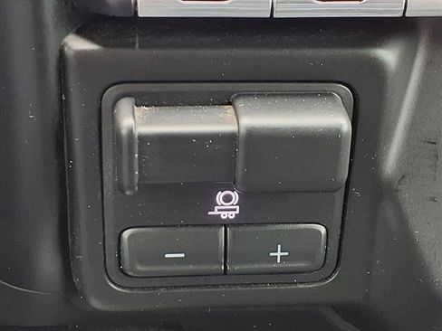 Used 2022 Chevrolet Silverado 3500 High Country image 7