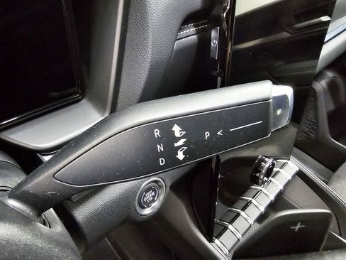 Used 2025 GMC Terrain Elevation AWD/4WD image 32