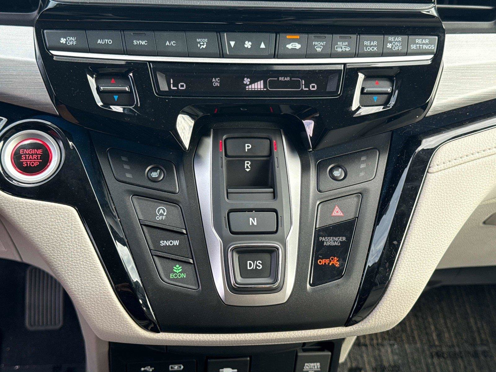 Certified 2026 Honda Odyssey Touring image 27