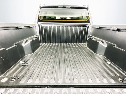 Used 2024 Toyota Tacoma SR5 image 33