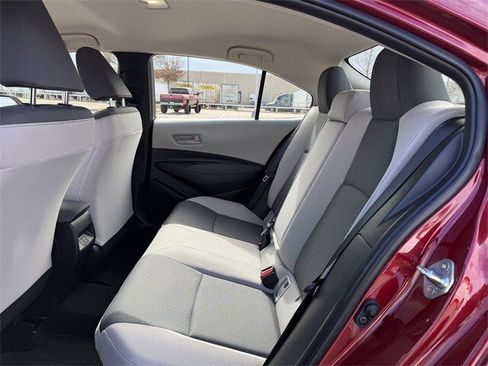 Certified 2025 Toyota Corolla LE image 25