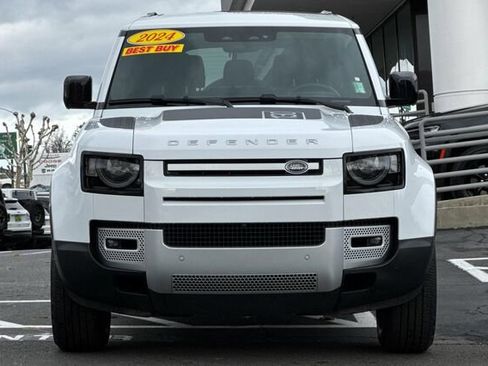 Used 2024 Land Rover Defender 130 S image 6