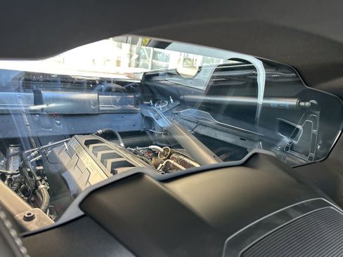 Used 2024 Chevrolet Corvette Stingray Coupe w/ Z51 Performance Package image 23