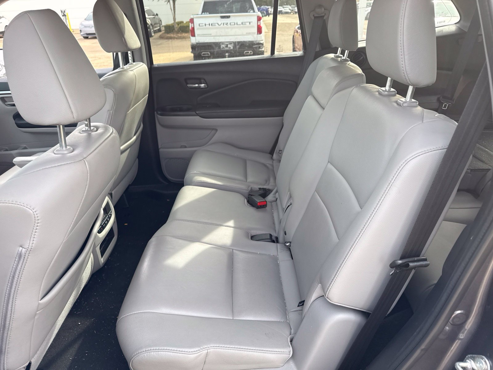 Used 2018 Honda Pilot EX-L image 10