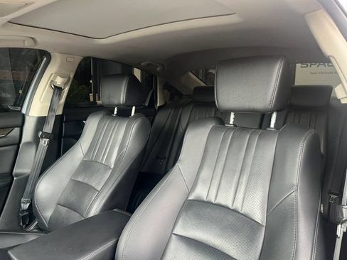 Used 2021 Honda Accord Touring image 12