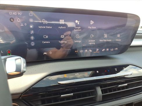 New 2026 Buick Enclave Avenir w/ Super Cruise Package image 22