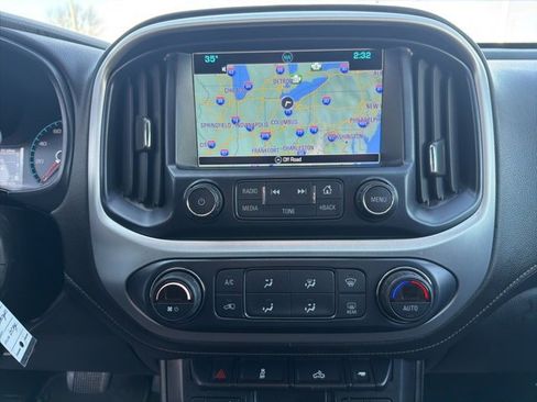 Used 2018 GMC Canyon SLT w/ Trailering Package image 26