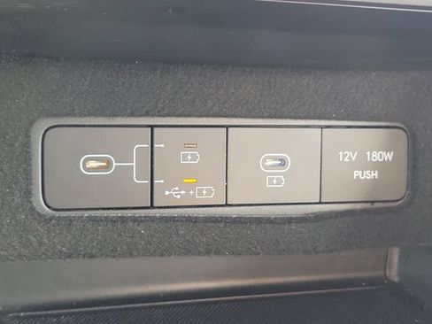 Used 2025 Hyundai Sonata SEL FWD image 32