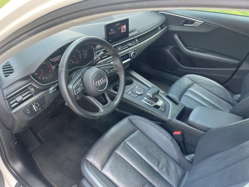 Used 2019 Audi A4 2.0T Premium FWD image 11