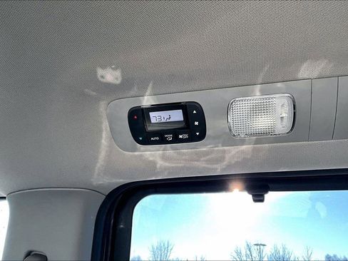 Used 2017 Honda Odyssey EX-L image 12