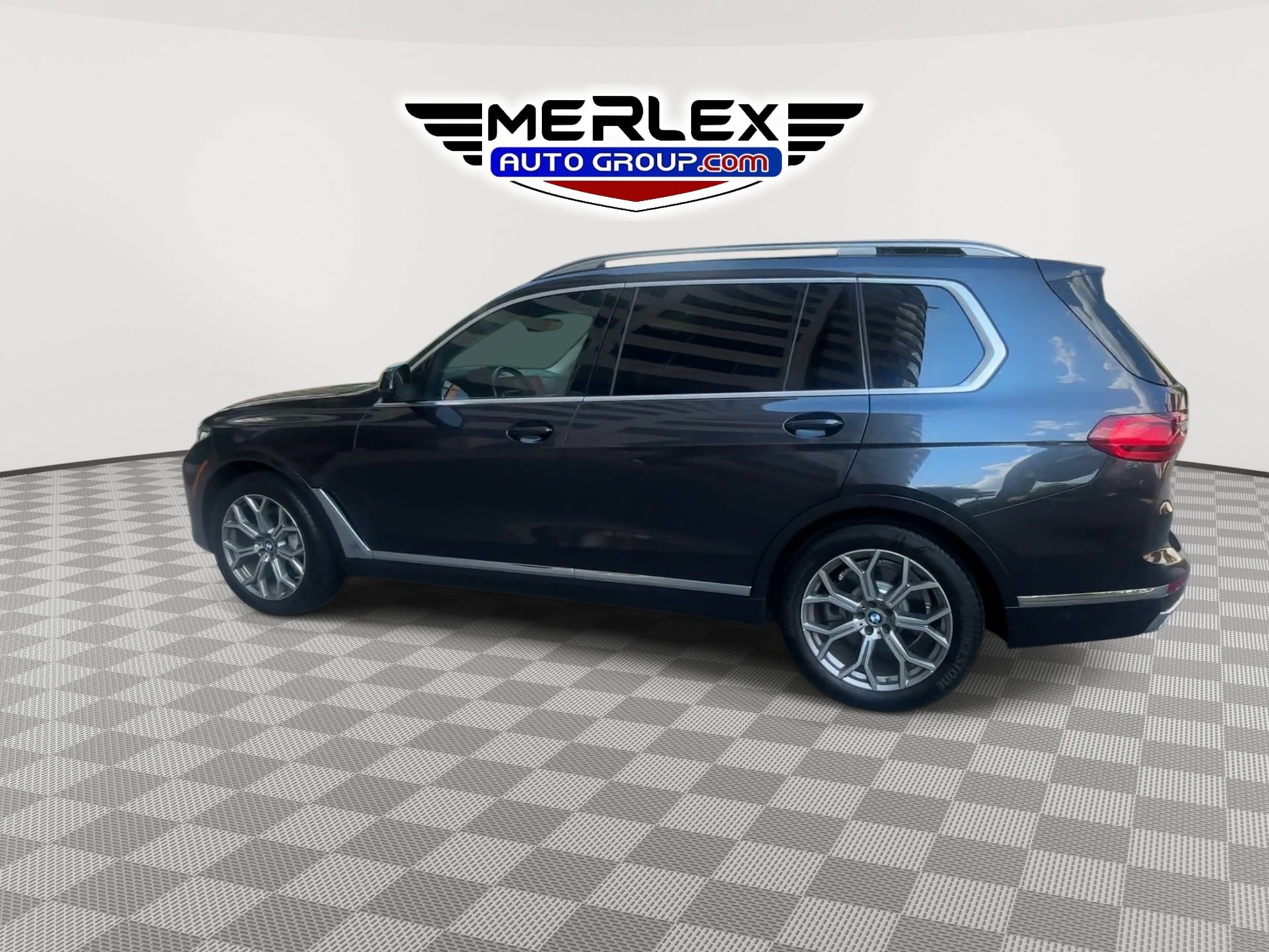 Used 2020 BMW X7 xDrive40i w/ Executive Package AWD/4WD image 9